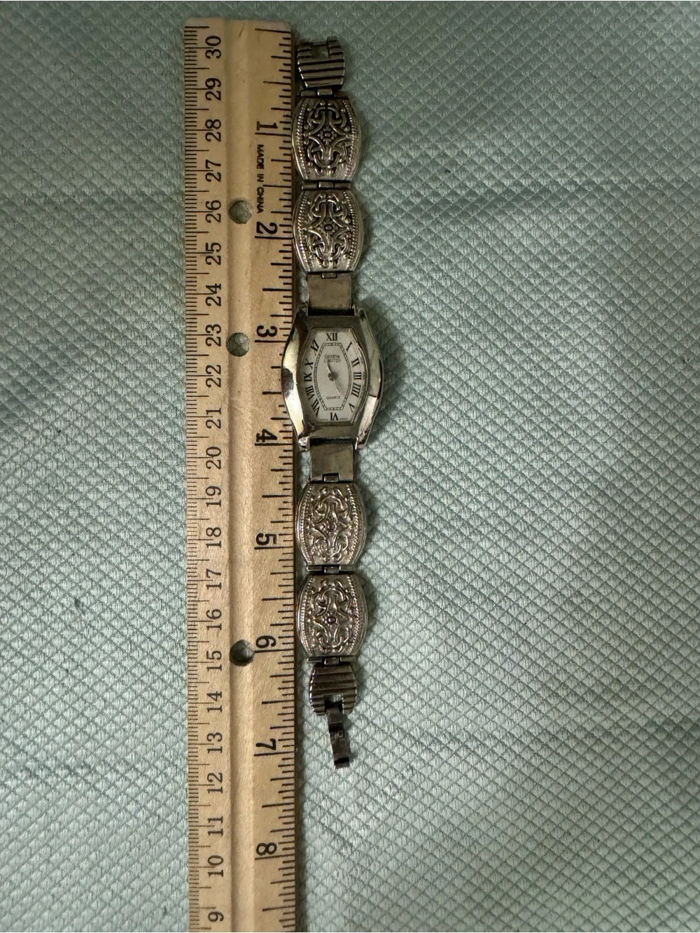 Geneva classic wristwatch